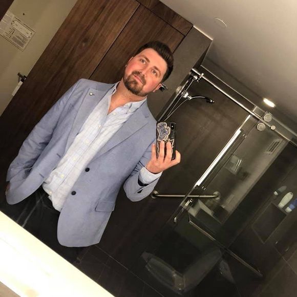 Meet your Posher, Cj - Picture 1 of 1